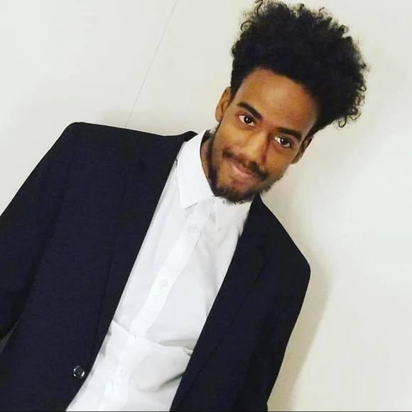 Profile Picture of Sharmarke Dubad (@sharmarke_dubad) on Poshmark