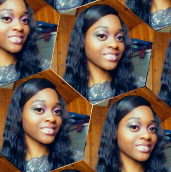 Profile Picture of Taylor Wallace (@wallace23_) on Poshmark