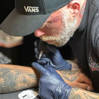 Profile Picture of Levi Thomas (@levithomastattoo) on Instagram