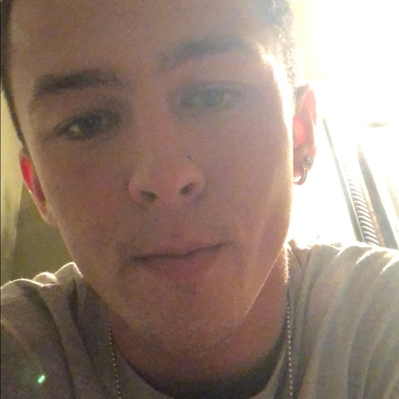 Profile Picture of Lucas Istvanek (@listvanek) on Poshmark