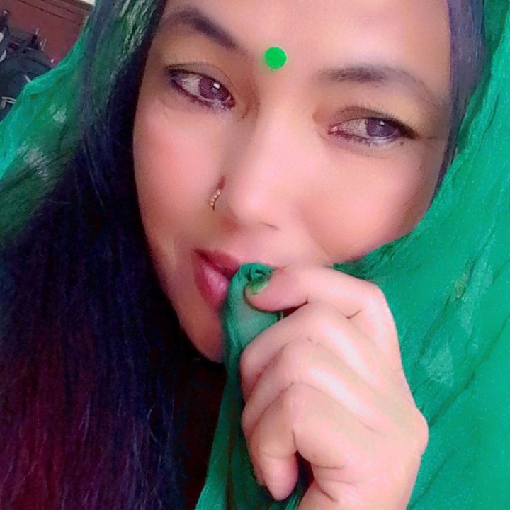 Profile Picture of nilam singh (@_sa_ni_03) on Tiktok