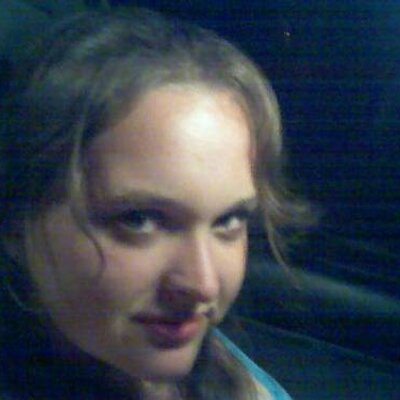 Profile Picture of Laura Perron (@LauraJamesmarie) on Twitter