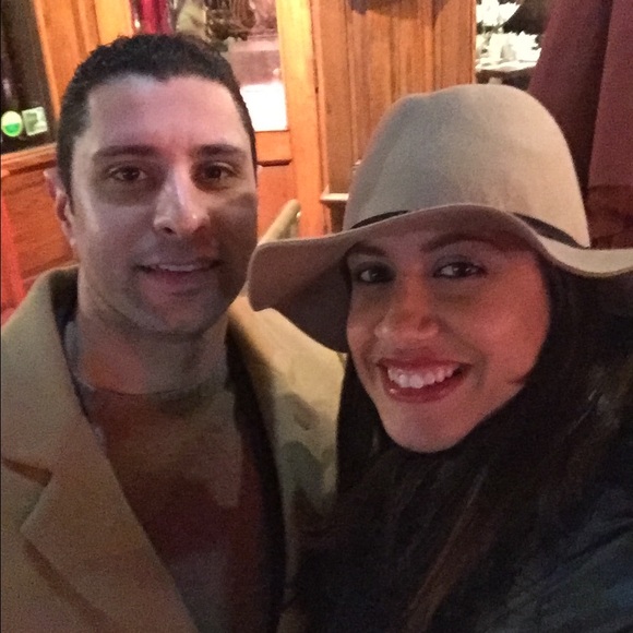 Profile Picture of Clarissa Andrillo (@mrs_riss) on Poshmark