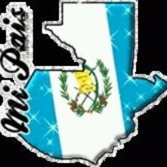 Profile Picture of David Tahay (@tahaychanito) on Poshmark