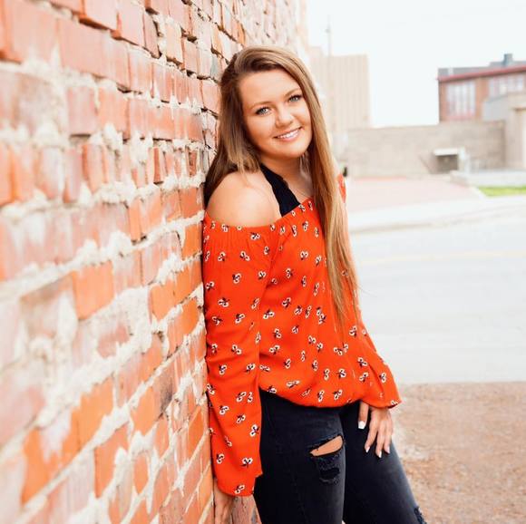 Profile Picture of Brianna Matthie (@briannamatthie) on Poshmark