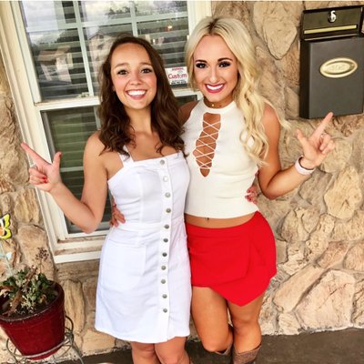 Profile Picture of Catherine Adamson (@c_adamson18) on Twitter