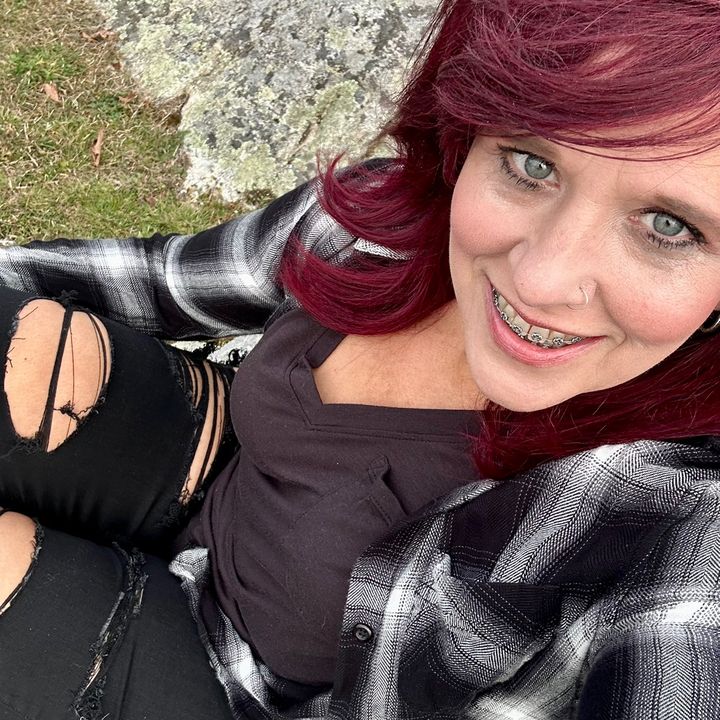 Profile Picture of J J (@joykirkseydeemer) on Tiktok