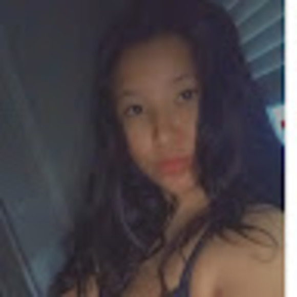 Profile Picture of Jesse Guzman (@jguzman2697) on Poshmark