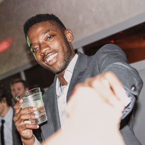 Profile Picture of Naledge Killins (@naledgek) on Poshmark