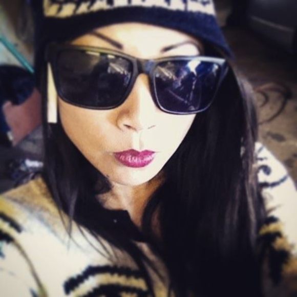 Profile Picture of Kattrina Ferrer (@kattrinaferrer) on Poshmark