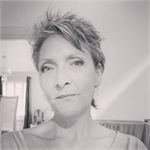 Profile Picture of Melanie Dawes (@stinkysqueaker) on Instagram