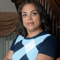 Profile Picture of Michelle McGuire (@mmcguire_CNHS) on Twitter