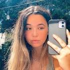 Profile Picture of   Makena lau (@maklau) TikTok... (@maklau) on Tiktok