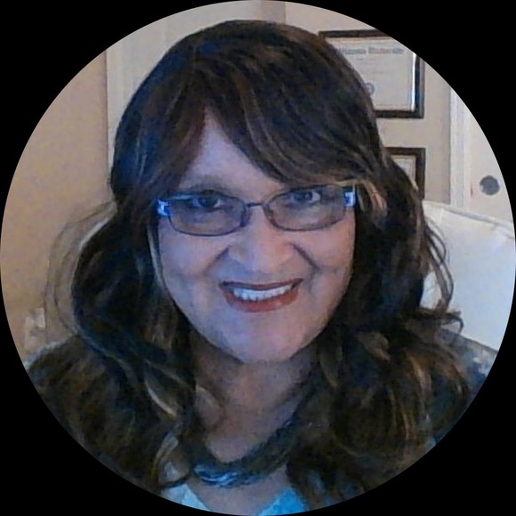 Profile Picture of Lynette Campbell (@lynette858) on Poshmark