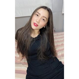 Profile Picture of Aarah ELyssa Reid (Ayaeyayssa) (@aarahelyssa.2ne1) on Facebook