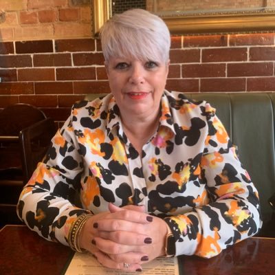 Profile Picture of Denise Davies (@denisedavies3) on Twitter