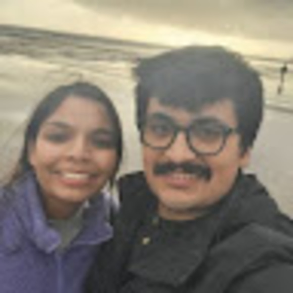 Profile Picture of Daniel Loera (@reatret) on Poshmark
