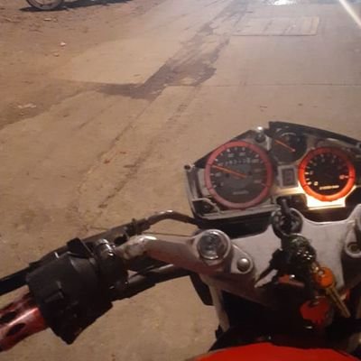 Profile Picture of Jeff Astudillo (@jeffersonarias9) on Twitter