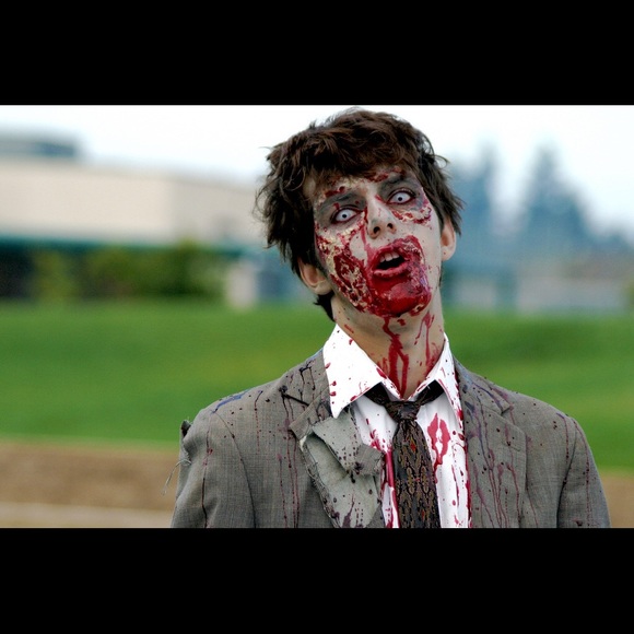 Profile Picture of Cristian Barrientos (@cristiancbu1) on Poshmark