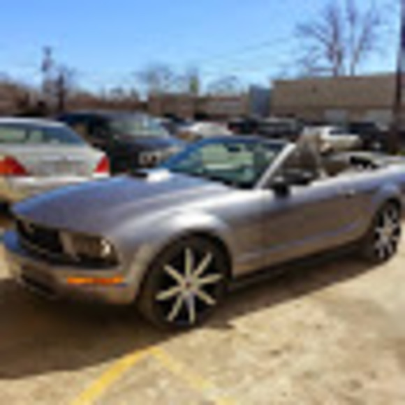 Profile Picture of Joseph Costello (@joecostello420) on Poshmark