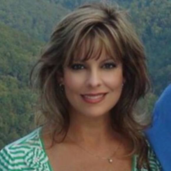 Profile Picture of Kathy Biller (@kathybiller) on Poshmark