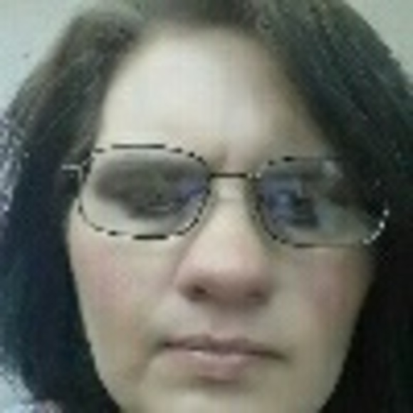 Profile Picture of Patty Starks (@tator03) on Poshmark
