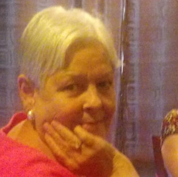 Profile Picture of Jennifer Tumilty (@tumiltyjj) on Poshmark