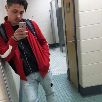 Profile Picture of Jacob Eckhardt (@jaeee_co) on Twitter