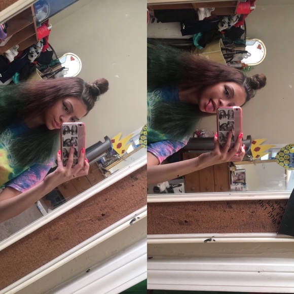 Profile Picture of Danielle Meixner (@daniellemeixner) on Poshmark