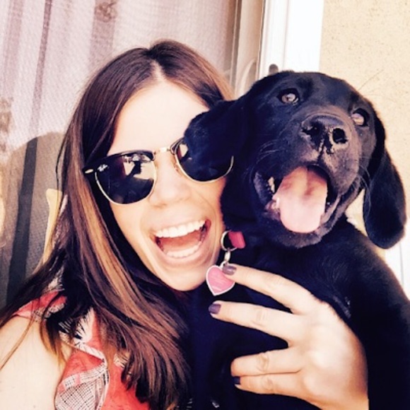 Profile Picture of Kate Westerhout (@katewesterhout) on Poshmark