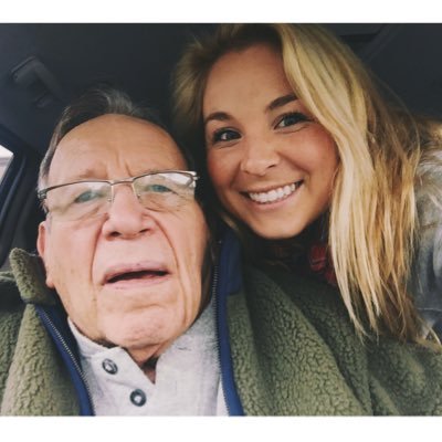 Profile Picture of Lindsey Reid (@lindsey_x0) on Twitter