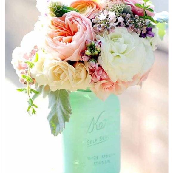 Danielle Hibma - Poshmark Profile Picture of Danielle Hibma (@dhibma) on Poshmark