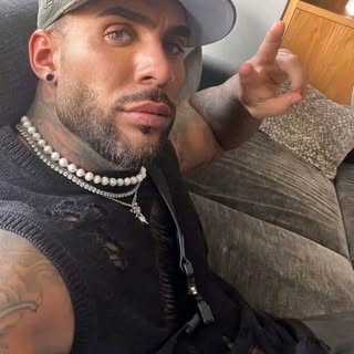 Profile Picture of Jeffery imanol (@jefferynice_) on Instagram