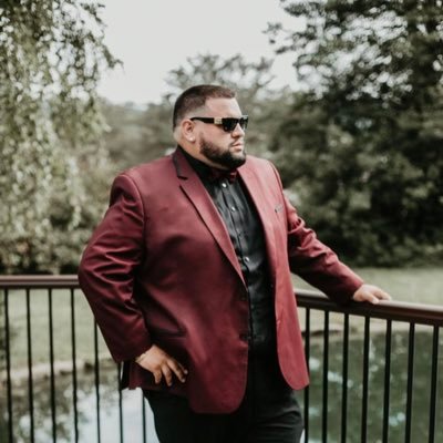 Profile Picture of Mike Roach (@CoachRoach79) on Twitter