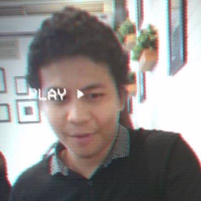 Profile Picture of John Gemar Singian (@11dodgie) on Twitter