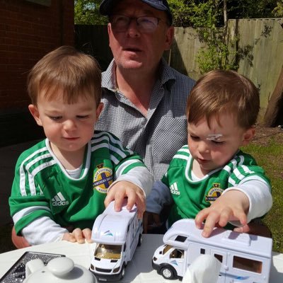 Profile Picture of Jim Harkness (@oldmidsguy) on Twitter