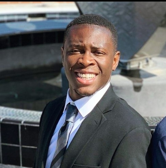 Profile Picture of Michael Chigbu (@mikeisd1) on Poshmark