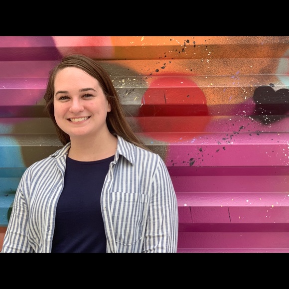 Profile Picture of Kailey Vowles (@kaileykid) on Poshmark