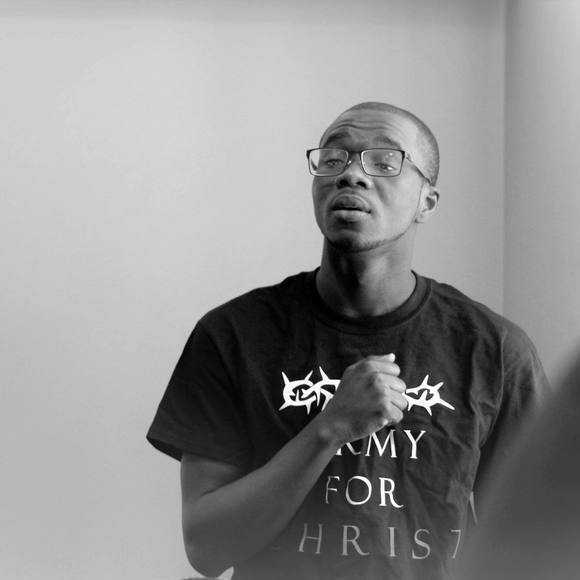 Profile Picture of Kelvin Kafui (@molfix) on Poshmark