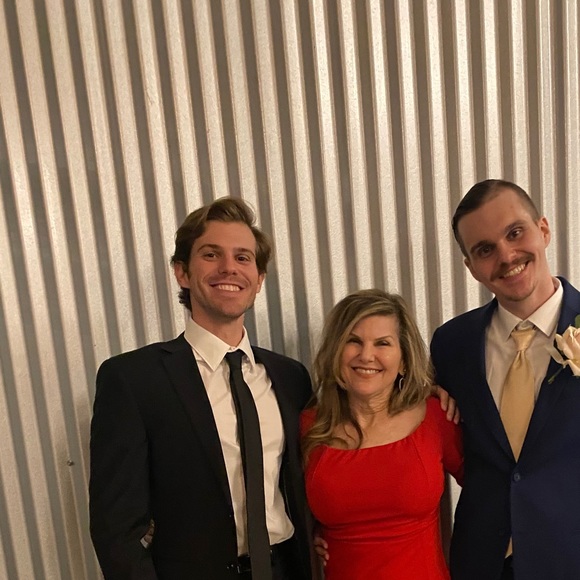 Chandler Markovchik - Poshmark Profile Picture of Chandler Markovchik (@c_markovchik) on Poshmark