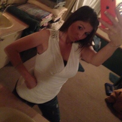 Profile Picture of Amanda RAder (@rader_amanda) on Twitter