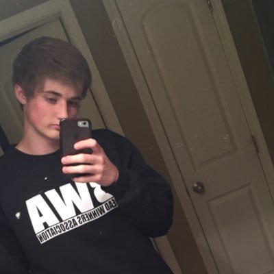 Profile Picture of Brendan Knott (@KnottBrendan) on Twitter
