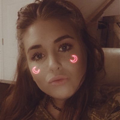 Profile Picture of Emily Ann Barnes (@emilanne_) on Twitter