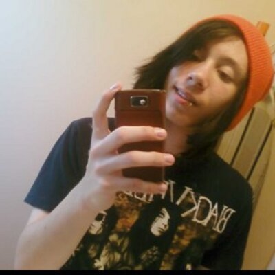 Profile Picture of Daniel Angers (@DAngnerds312) on Twitter