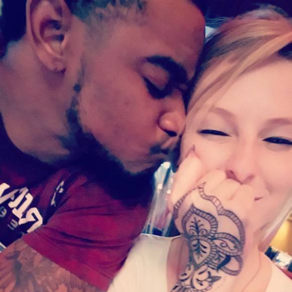 Profile Picture of Alyssa Cuno (@aly_cuno) on Poshmark