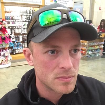 Profile Picture of Colin Yoder (@OldManYoder) on Twitter