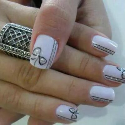 Profile Picture of Albania Castillo (@10091117) on Twitter