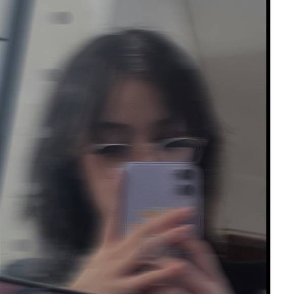 Profile Picture of Brianna Cochrane (@briannac4200) on Poshmark