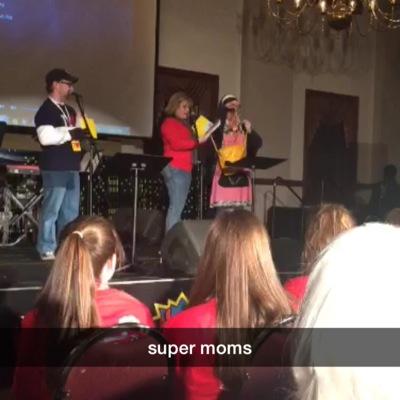 Profile Picture of Ann Allred (@@super_mom_dnow) on Twitter