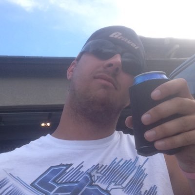 Profile Picture of Brian Larson (@Larson522) on Twitter